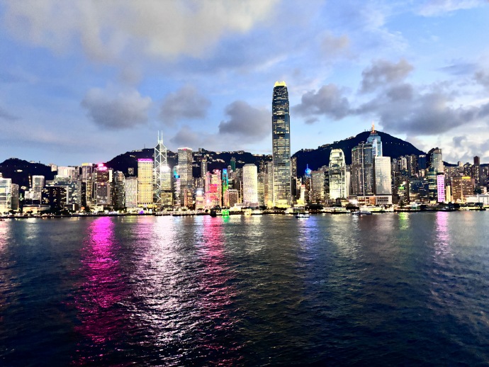 香港小巷深处的秘密宝藏，一家独特小店大揭秘